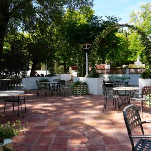 Cava and wine bar terrace Rovellats