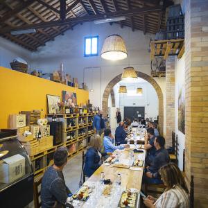 Visita i tast de formatges i vins a Xerigots