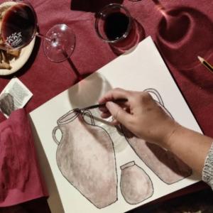 Pigments, fang i vi - Taller de pintura amb vi sobre ceràmica, tast de vi i experiència al torn per crear una peça