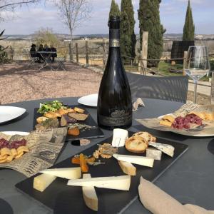 giro_ribot_wine_cava_bar.jpg