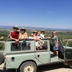 Land Rover – Wine Tours