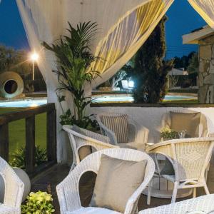 18-porche-piscina.jpg
