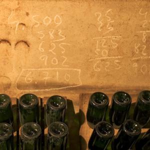 Conde de Valicourt Cava pupitre (riddling rack)