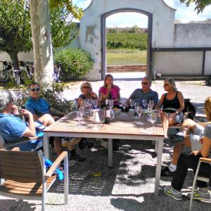 Bikemotions - wine tasting at the garden of the winery