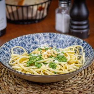  WORKSHOPS IN PESTO