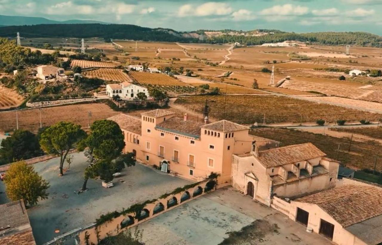 Vista de la propiedad y la zona de Can Lleó