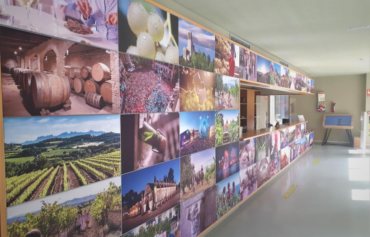 Oficina de Turisme de Vilafranca del Penedès Oficina de Turisme de Vilafranca del Penedès